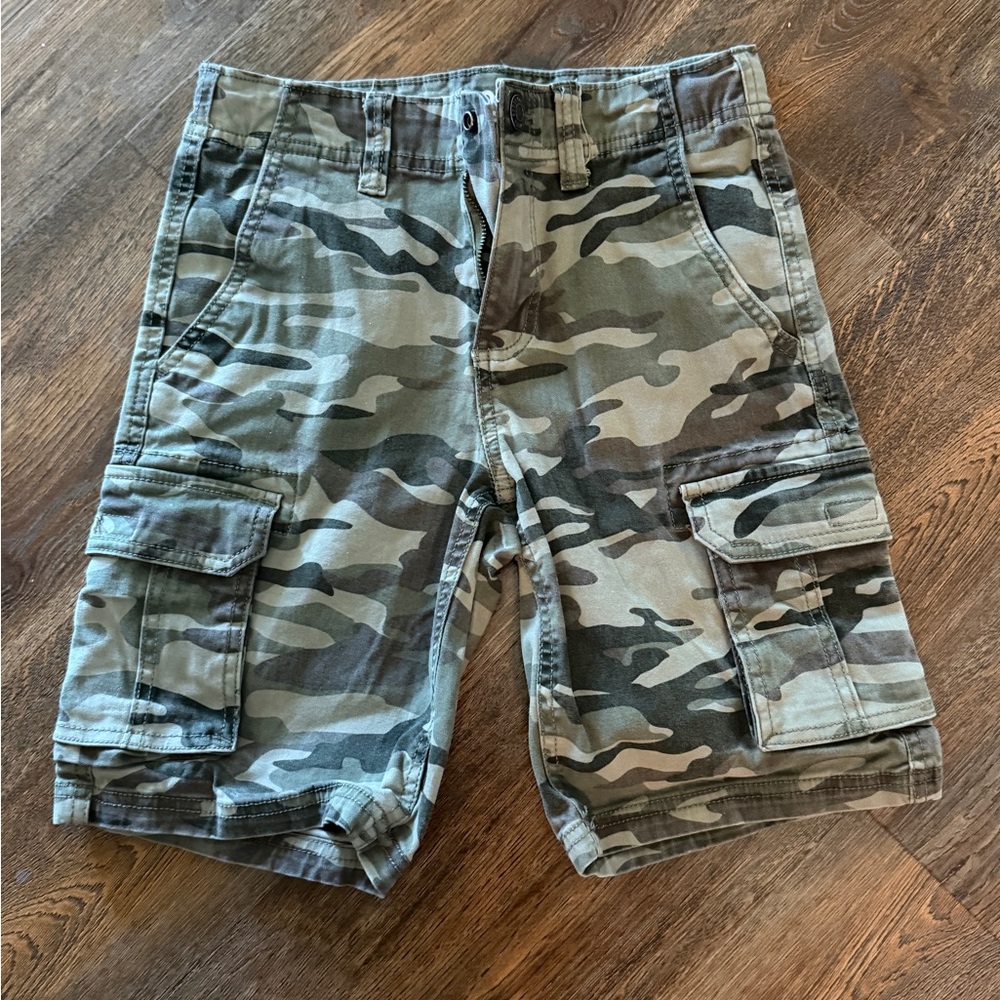 Camouflage Flex Cargo Shorts